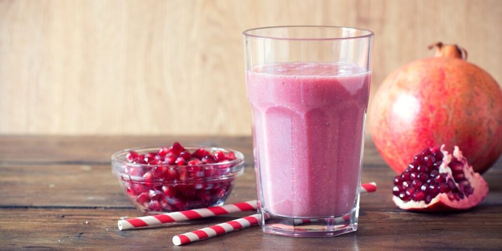 Pomegranate Berry Smoothie 1521645072